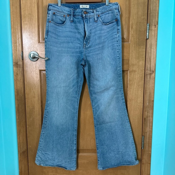 Madewell “The Perfect Vintage Flare” in like new condition. - Picture 2 of 4
